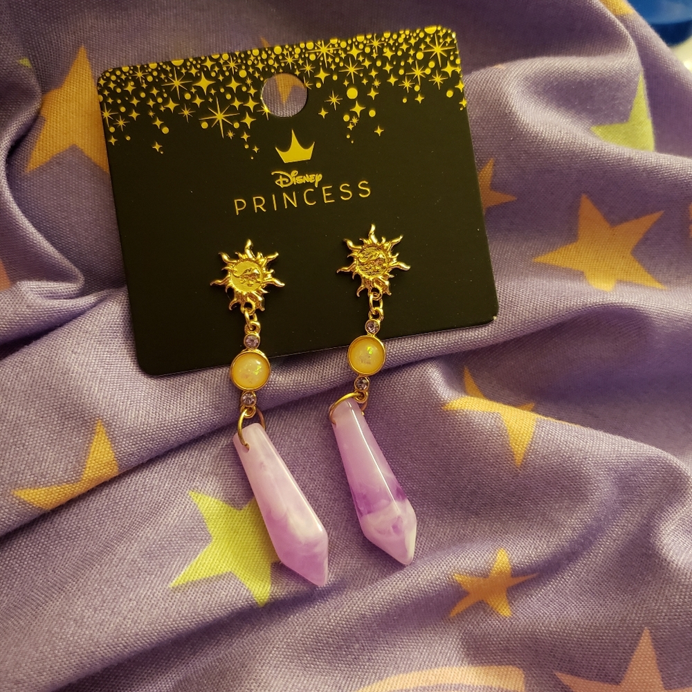 Disney Rapunzel Tangled earring set, NWT